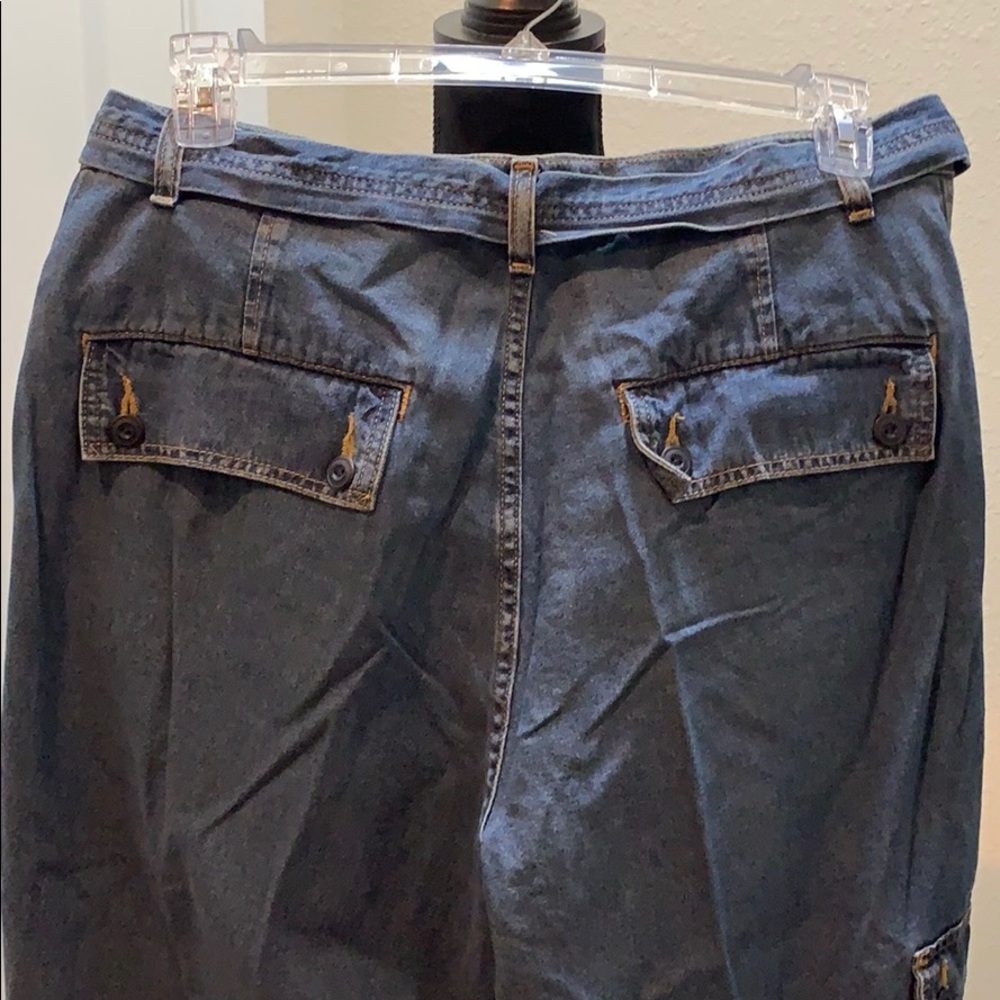 Jeans - Picture 7 of 7